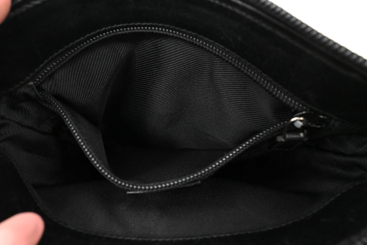 Gucci Crossbody Bag in Black Canvas