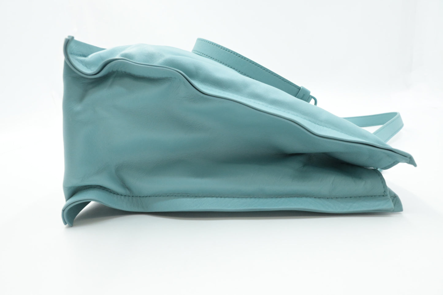 Ferragamo Vara Shoulder Bag in Teal Leather