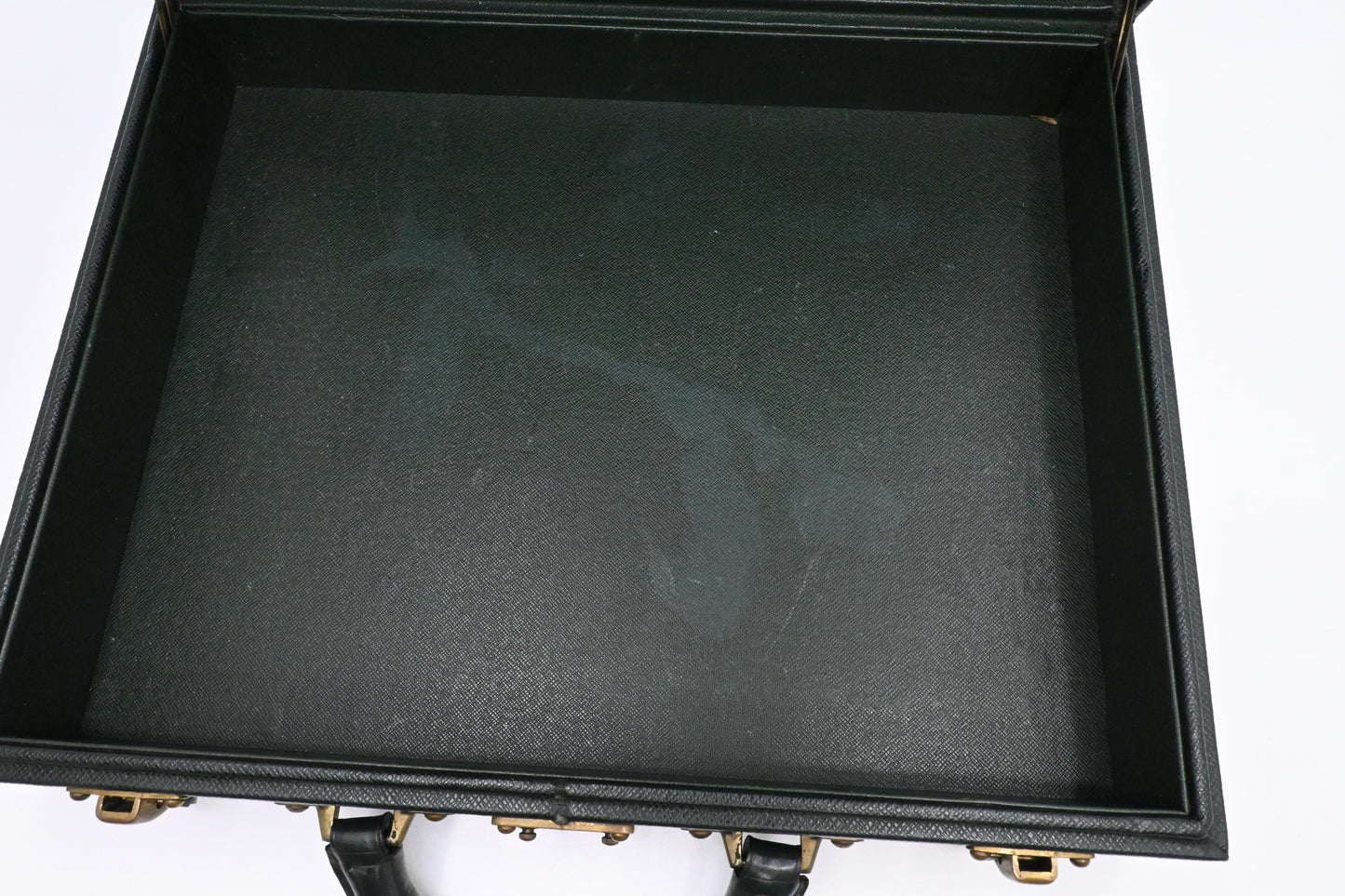 Louis Vuitton Briefcase in Green Taiga Leather