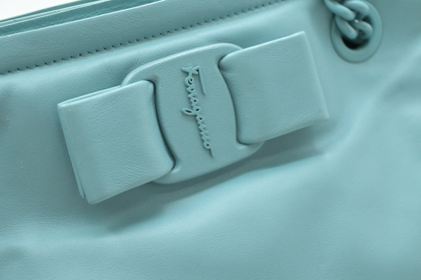 Ferragamo Vara Shoulder Bag in Teal Leather