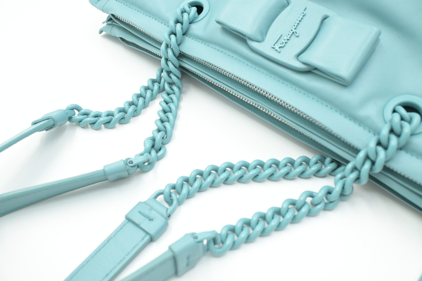 Ferragamo Vara Shoulder Bag in Teal Leather