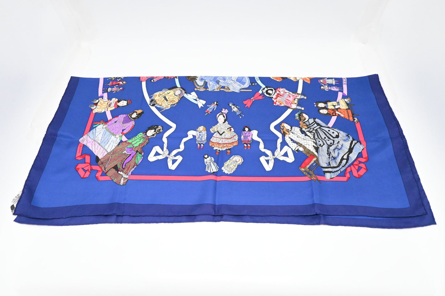 Hermes Hello Dolly Carre 90 in Silk