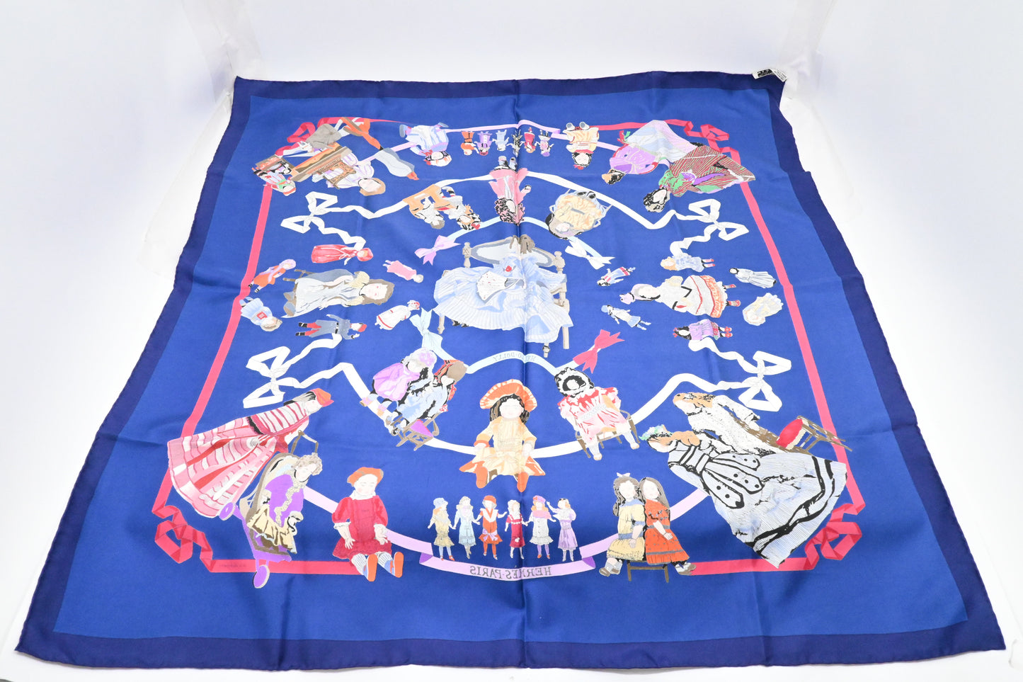 Hermes Hello Dolly Carre 90 in Silk