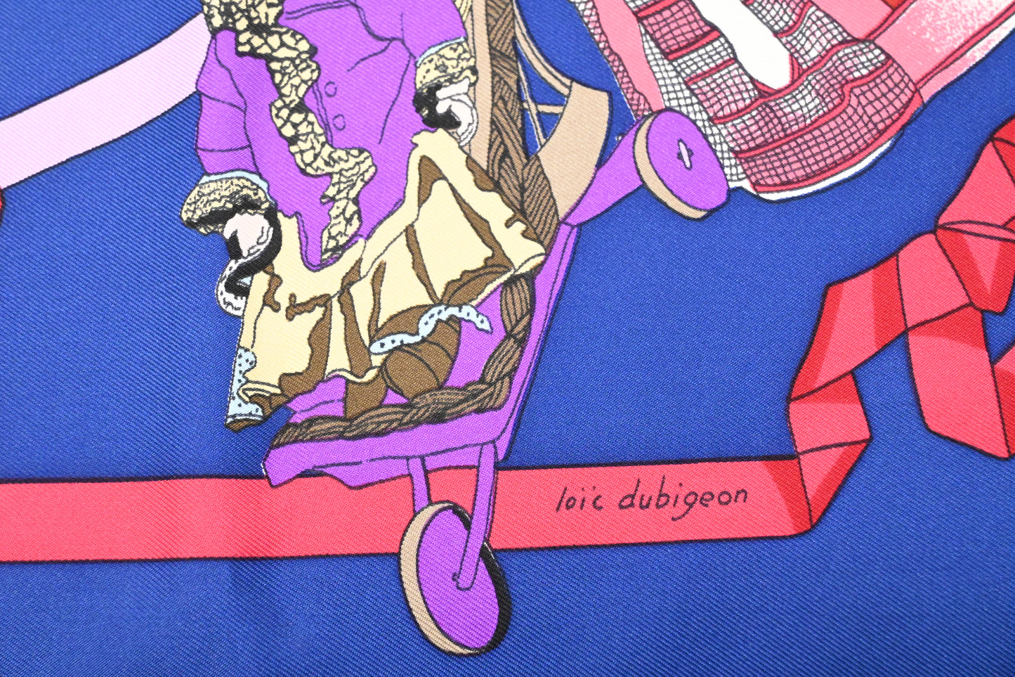 Hermes Hello Dolly Carre 90 in Silk