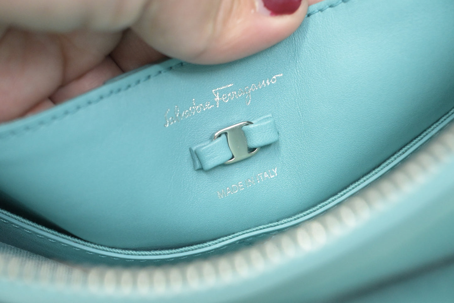 Ferragamo Vara Shoulder Bag in Teal Leather