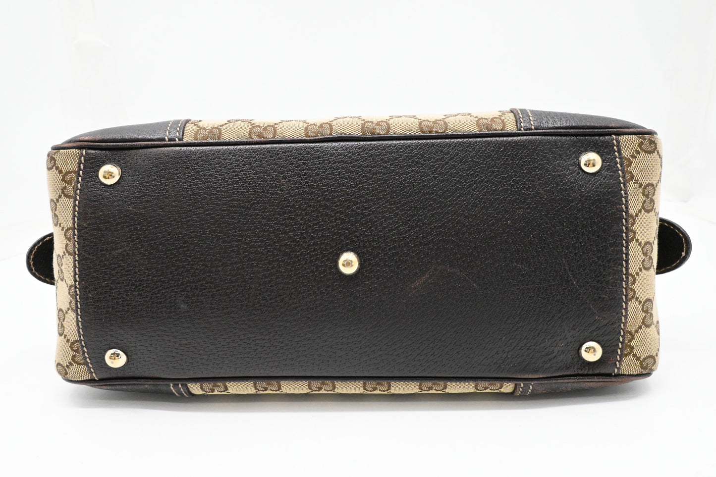 Gucci Shoulder Bag in Brown GG Canvas