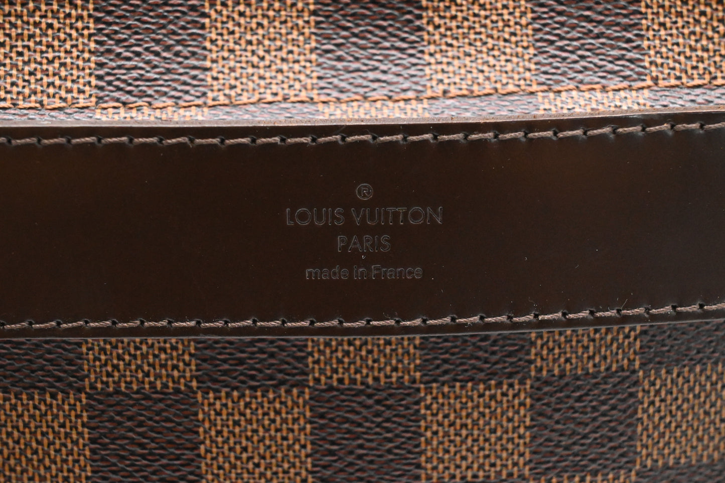 Louis Vuitton Shelton MM in Damier Ebene Canvas
