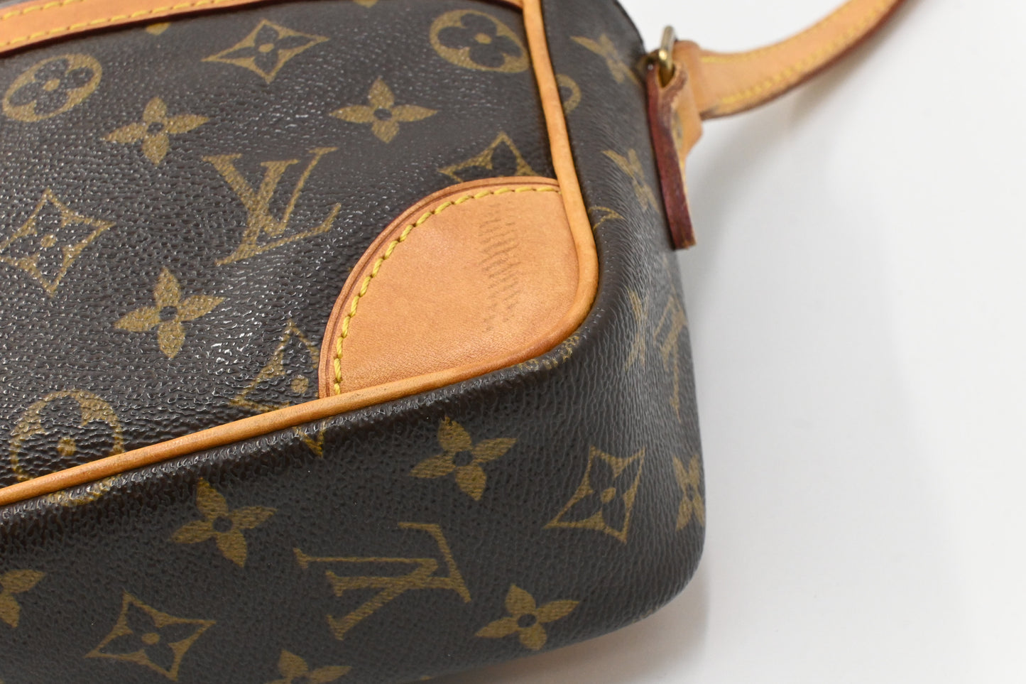 Louis Vuitton Trocadero 27 in Monogram Canvas