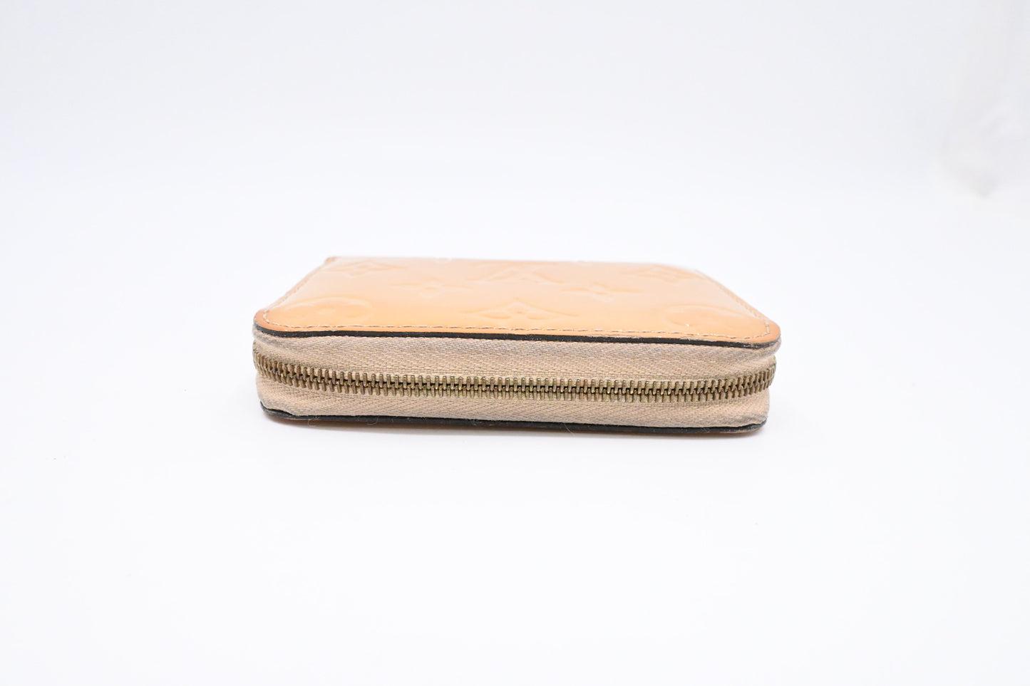 Louis Vuitton Zippy Compact Wallet in Beige Vernis Leather