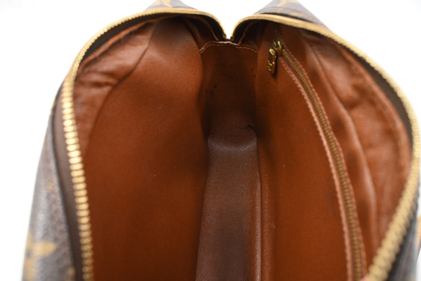 Louis Vuitton Trocadero 27 in Monogram Canvas