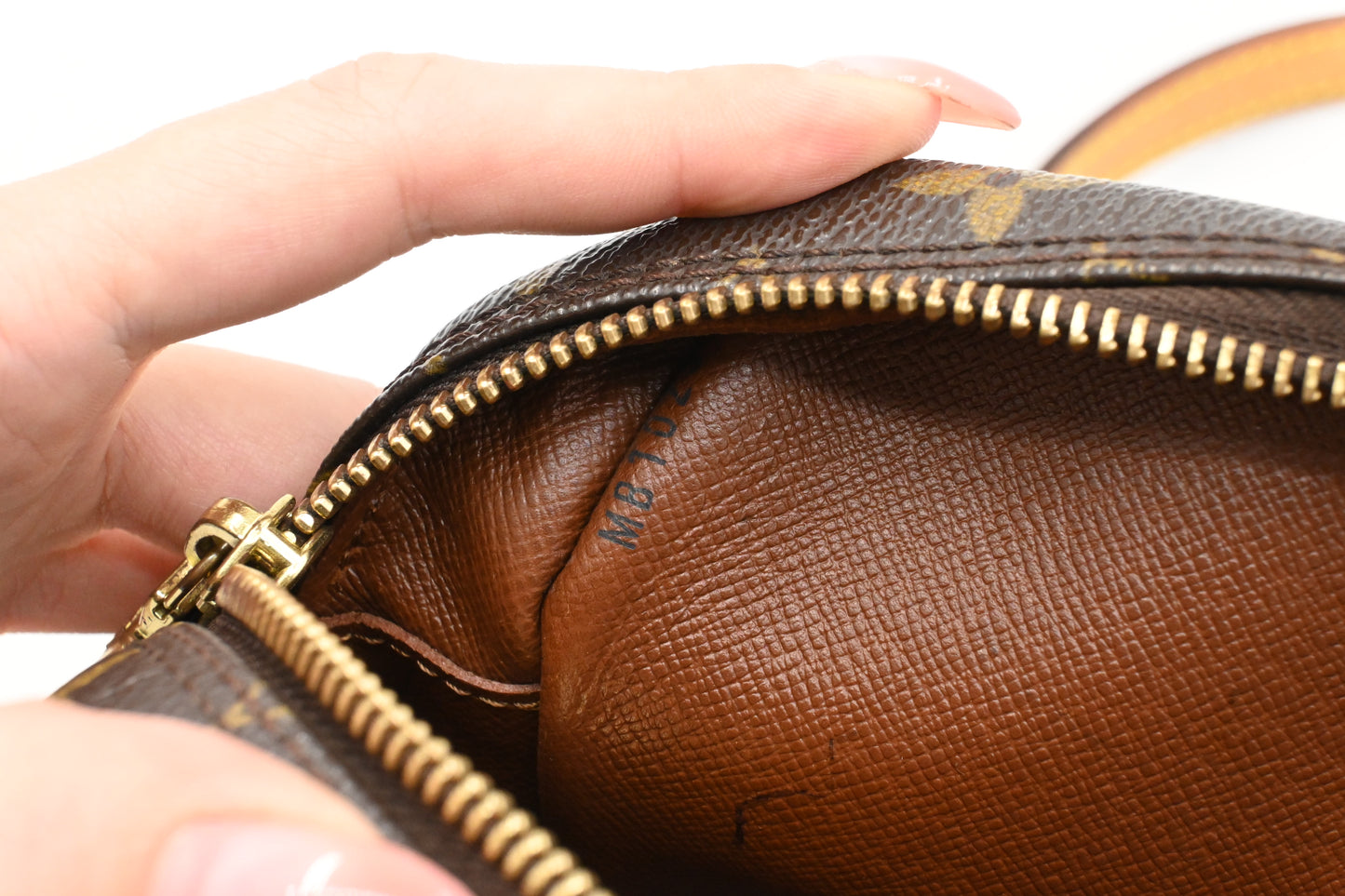 Louis Vuitton Trocadero 27 in Monogram Canvas