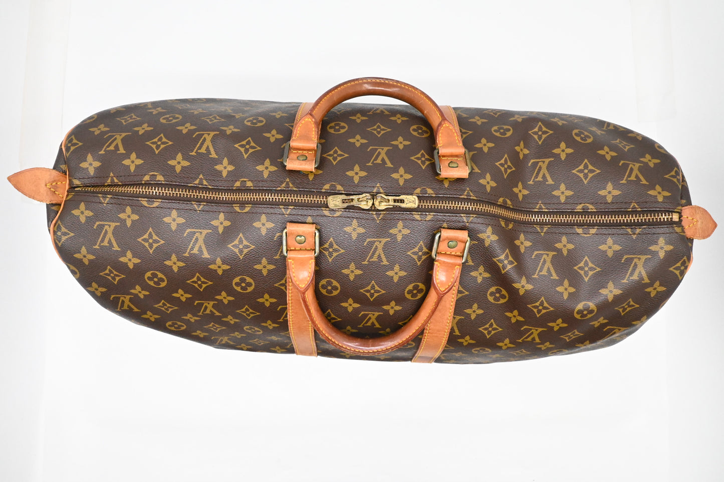 Louis Vuitton Keepall 55 in Monogram Canvas
