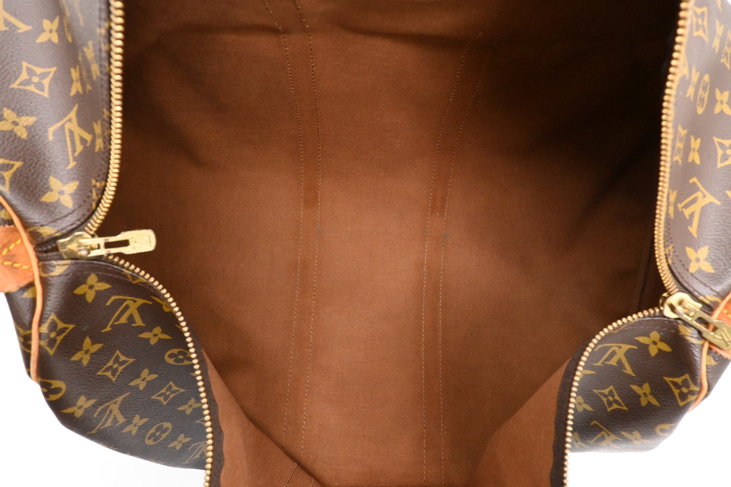 Louis Vuitton Keepall 55 in Monogram Canvas