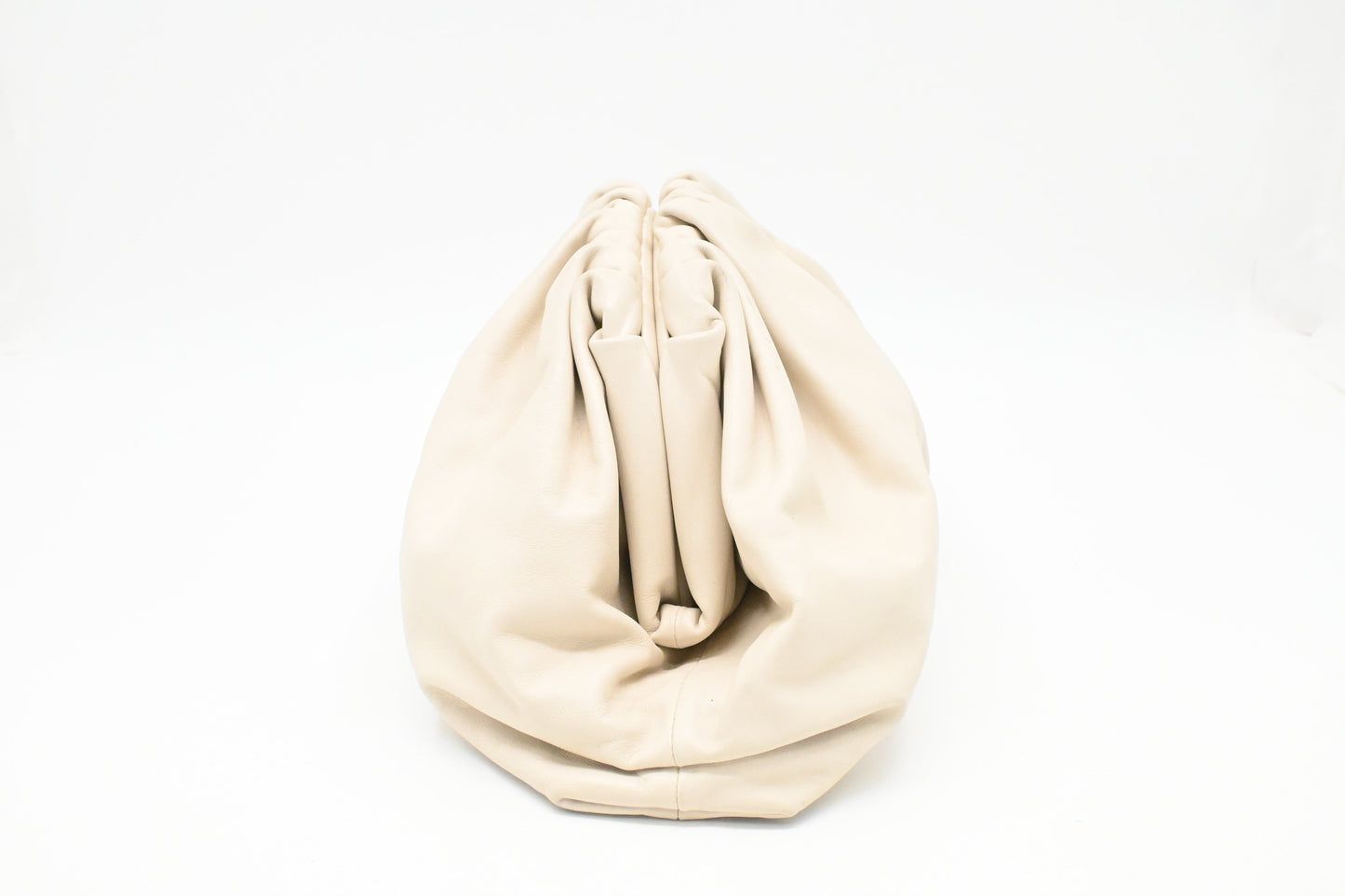 Bottega Veneta Pouch in Cream Leather