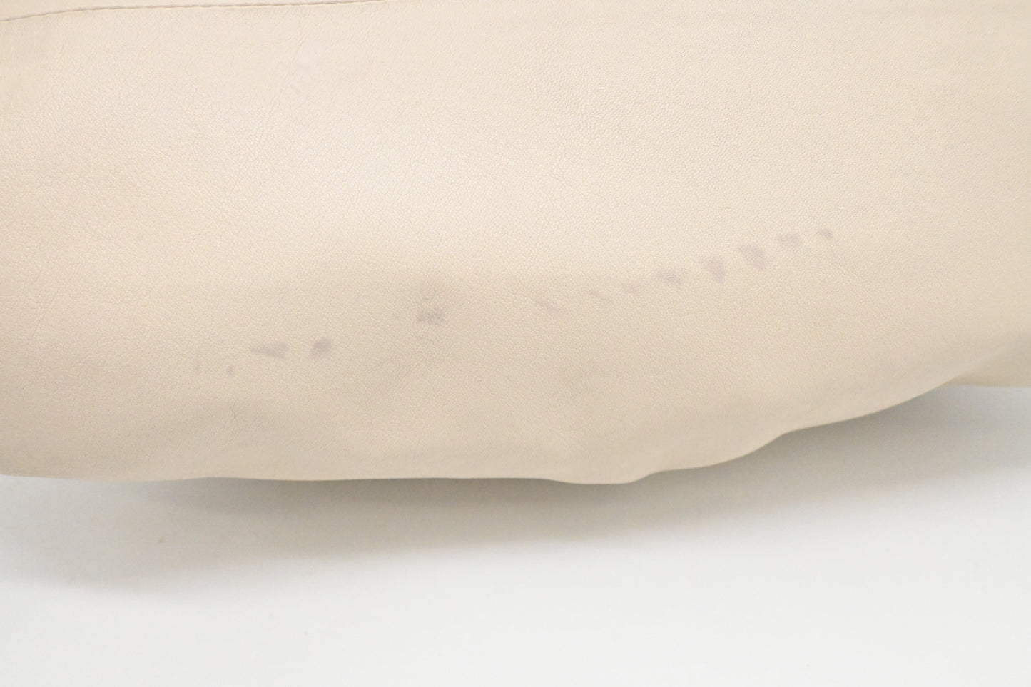 Bottega Veneta Pouch in Cream Leather