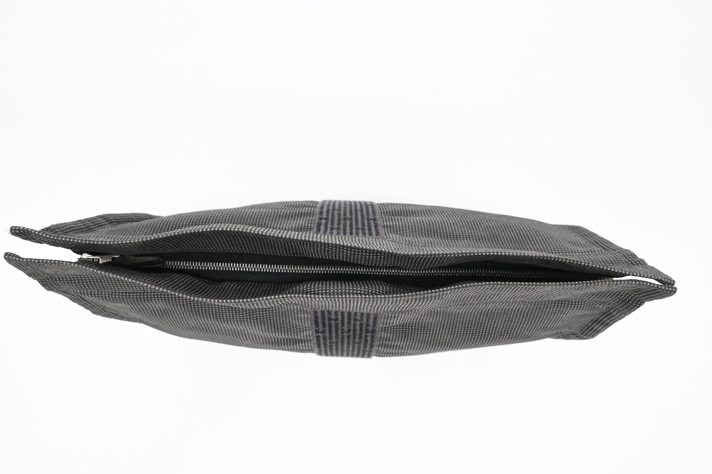 Hermes Pouch in Gray Herline Canvas
