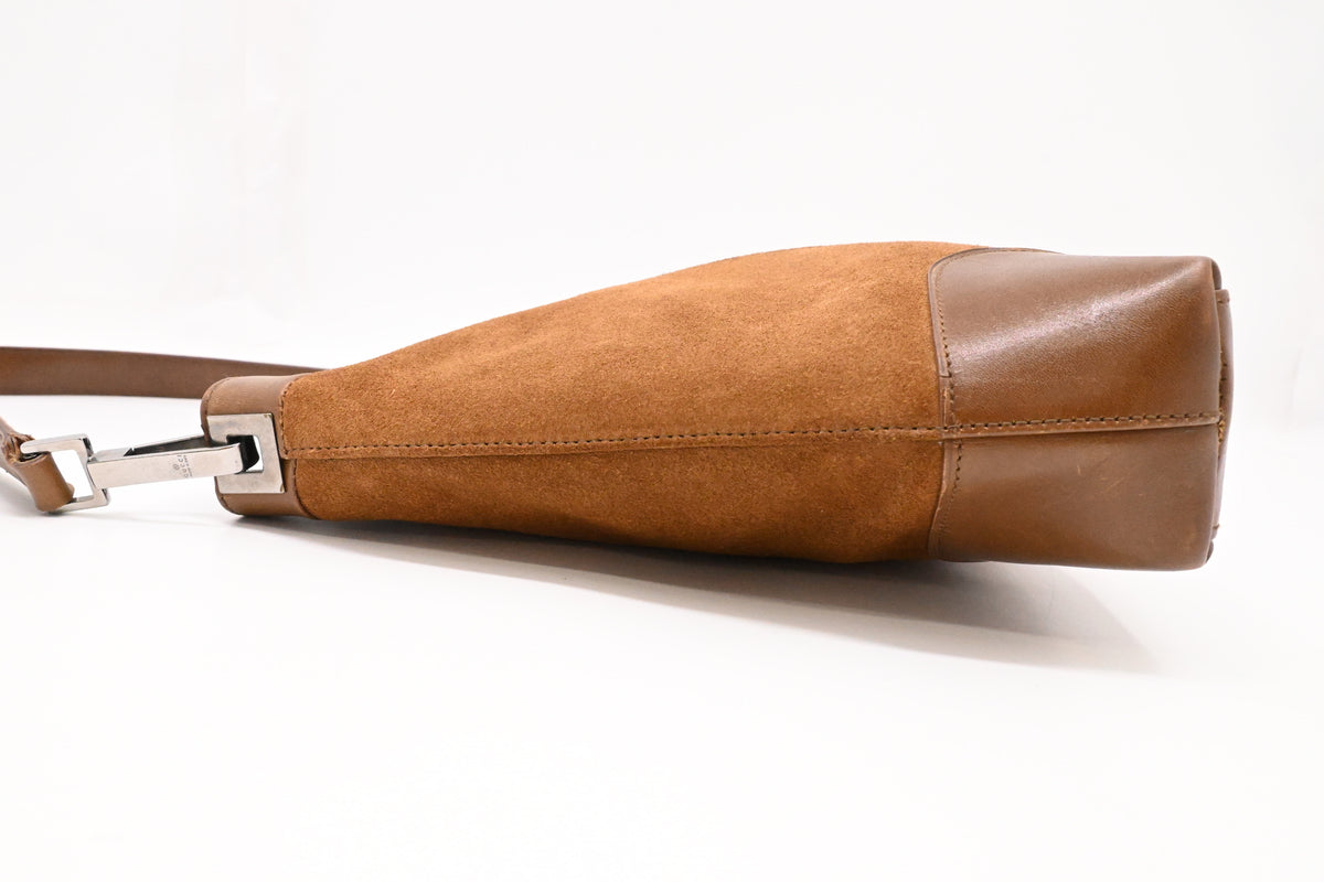 Gucci Shoulder Bag in Brown Suede Leather