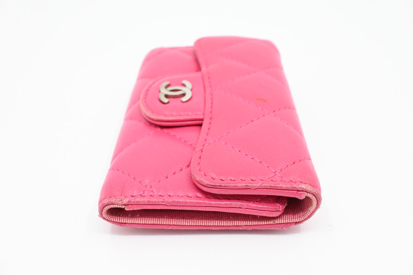 Chanel Classic 6 Key Case in Pink Mattelassé Leather