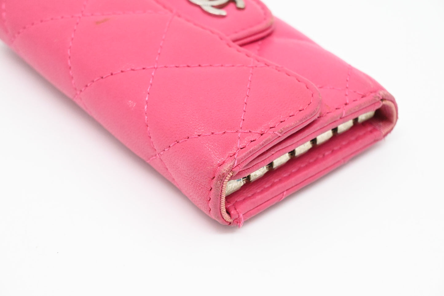 Chanel Classic 6 Key Case in Pink Mattelassé Leather