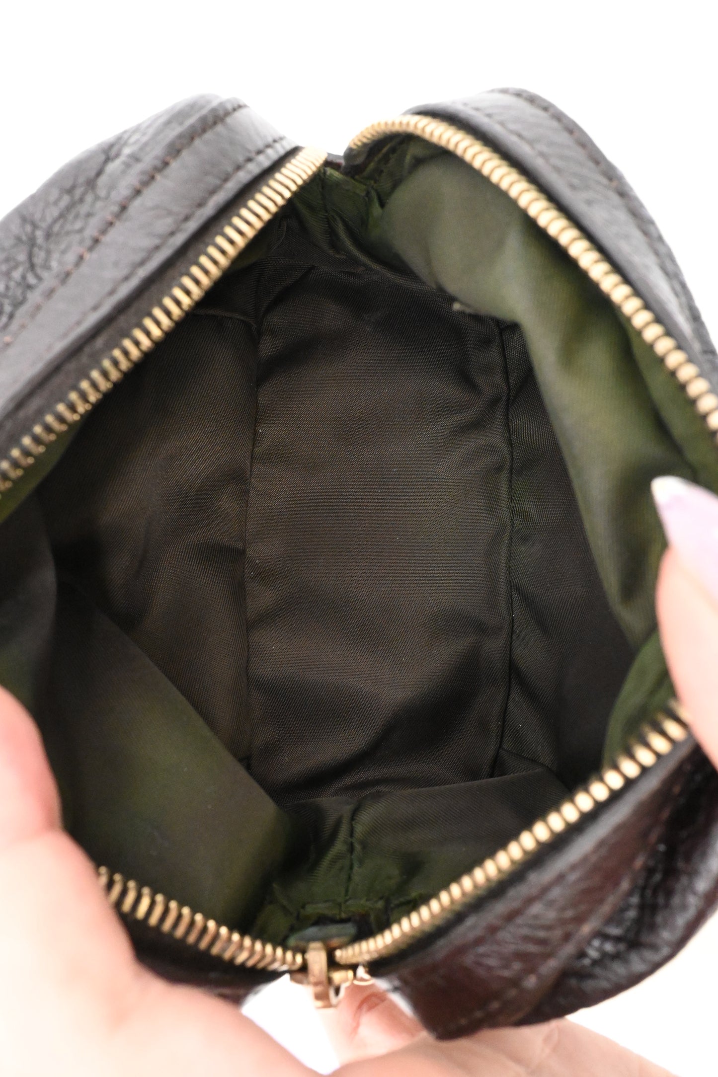 Gucci Pouch in Dark Brown Leather