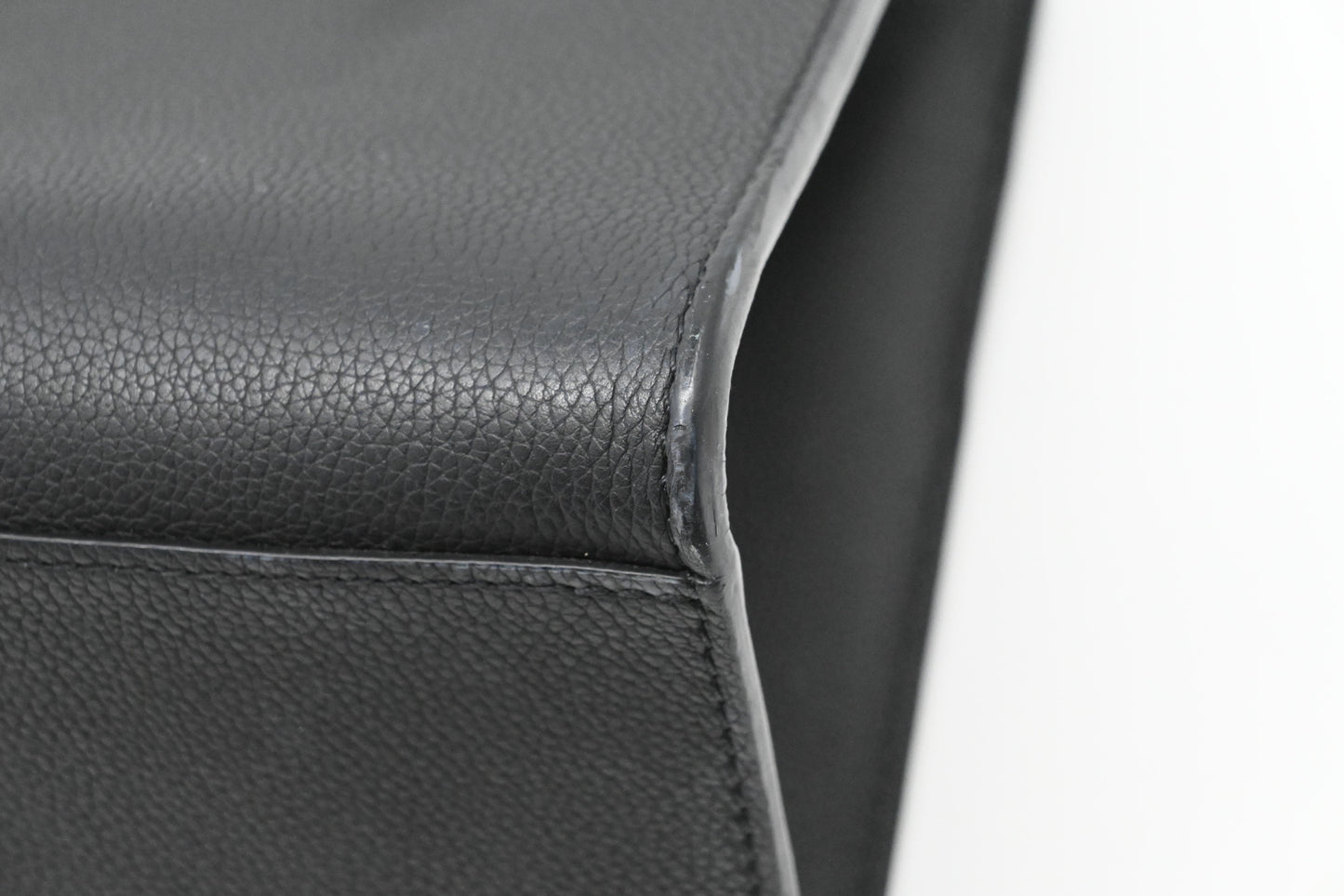 Louis Vuitton Lockme Tote PM in Black Leather