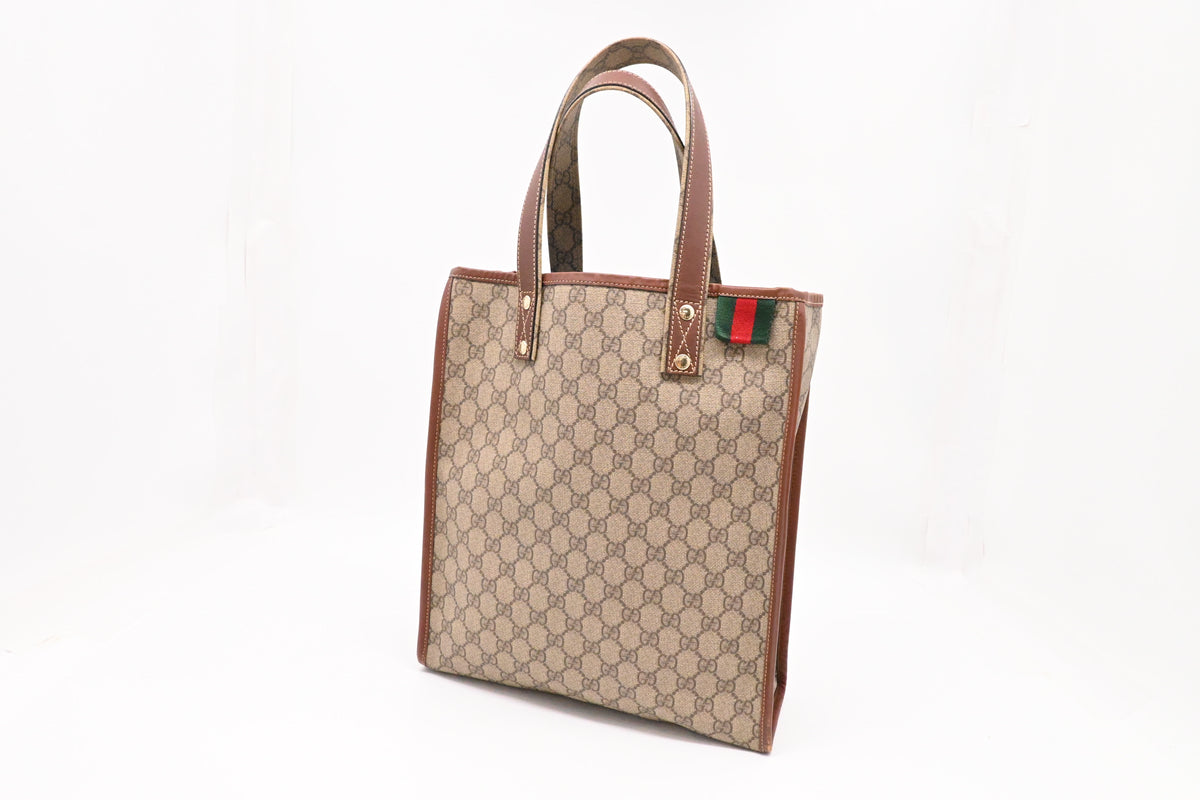 Gucci Tote in GG Supreme Canvas