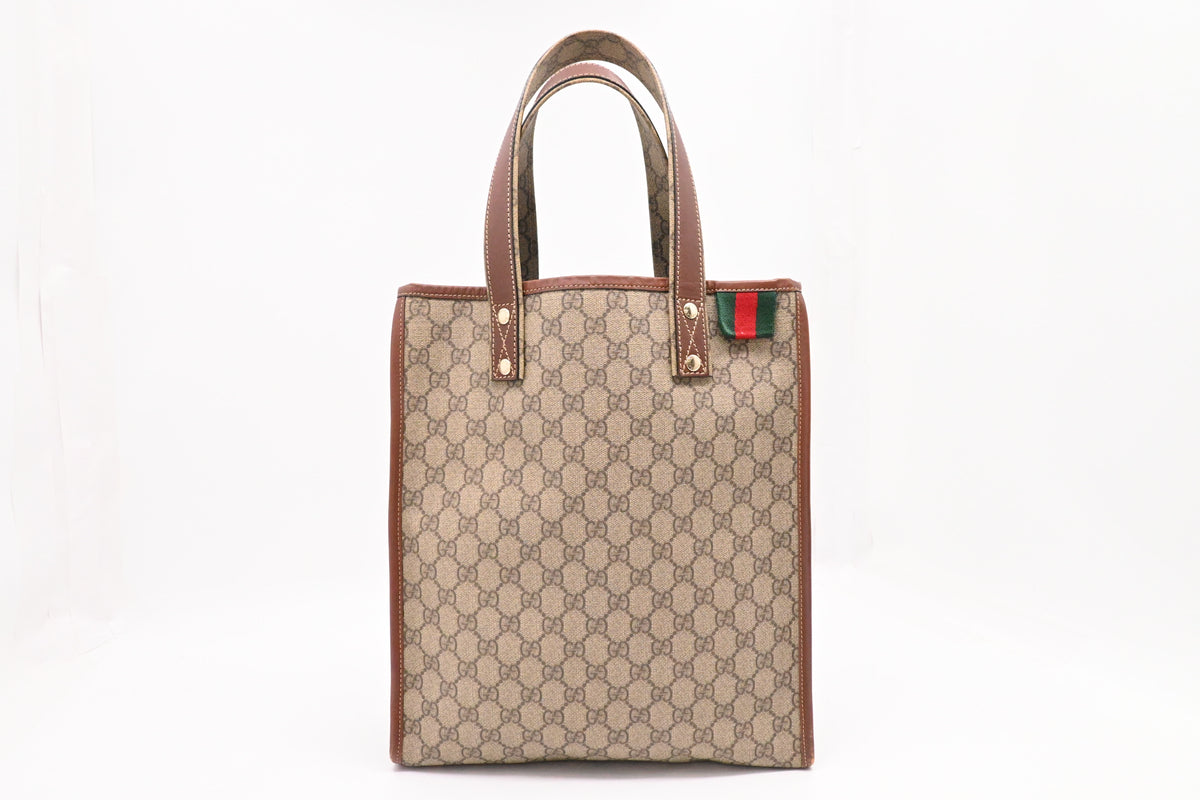 Gucci Tote in GG Supreme Canvas
