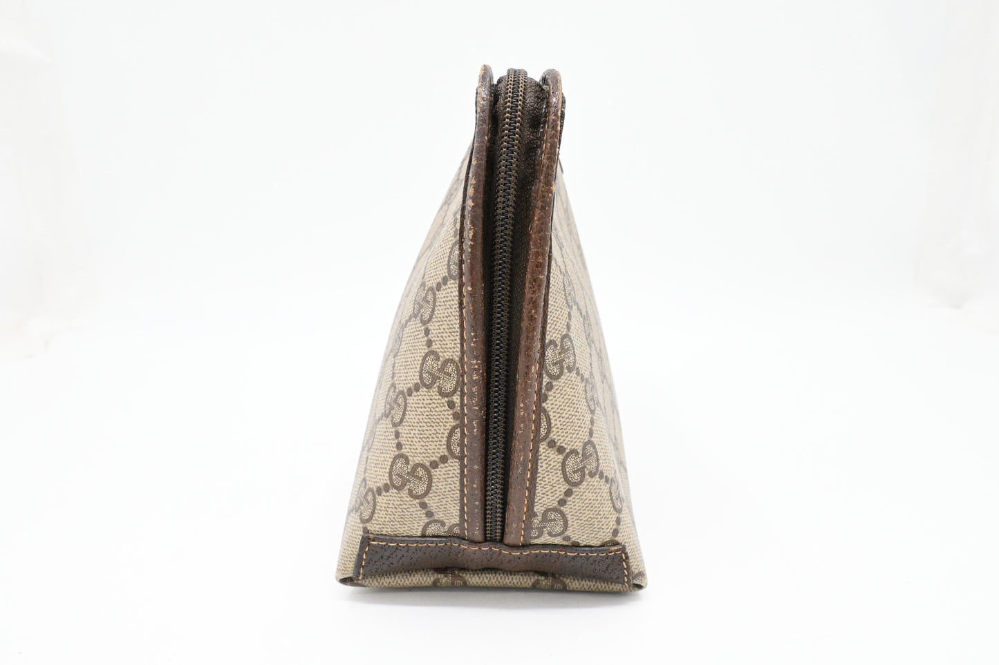 Gucci Pouch in GG Supreme Canvas