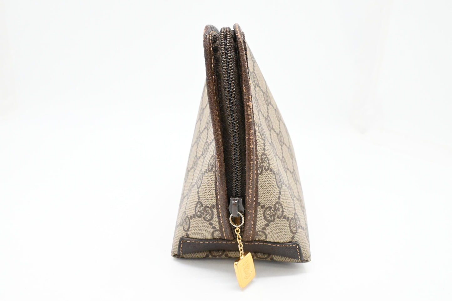 Gucci Pouch in GG Supreme Canvas