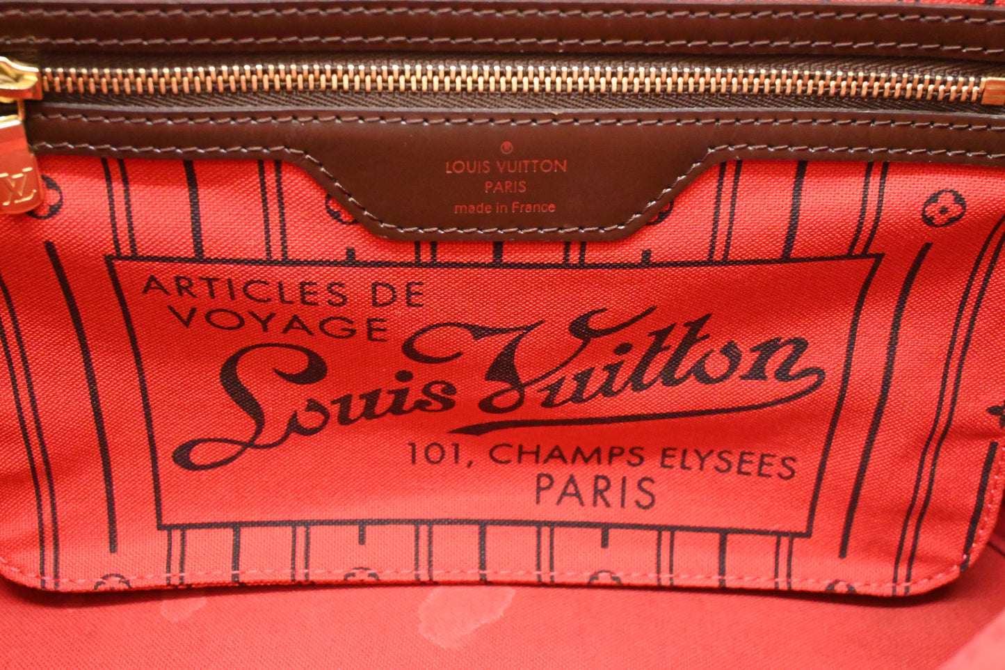 Louis Vuitton Neverfull PM in Damier Ebene Canvas