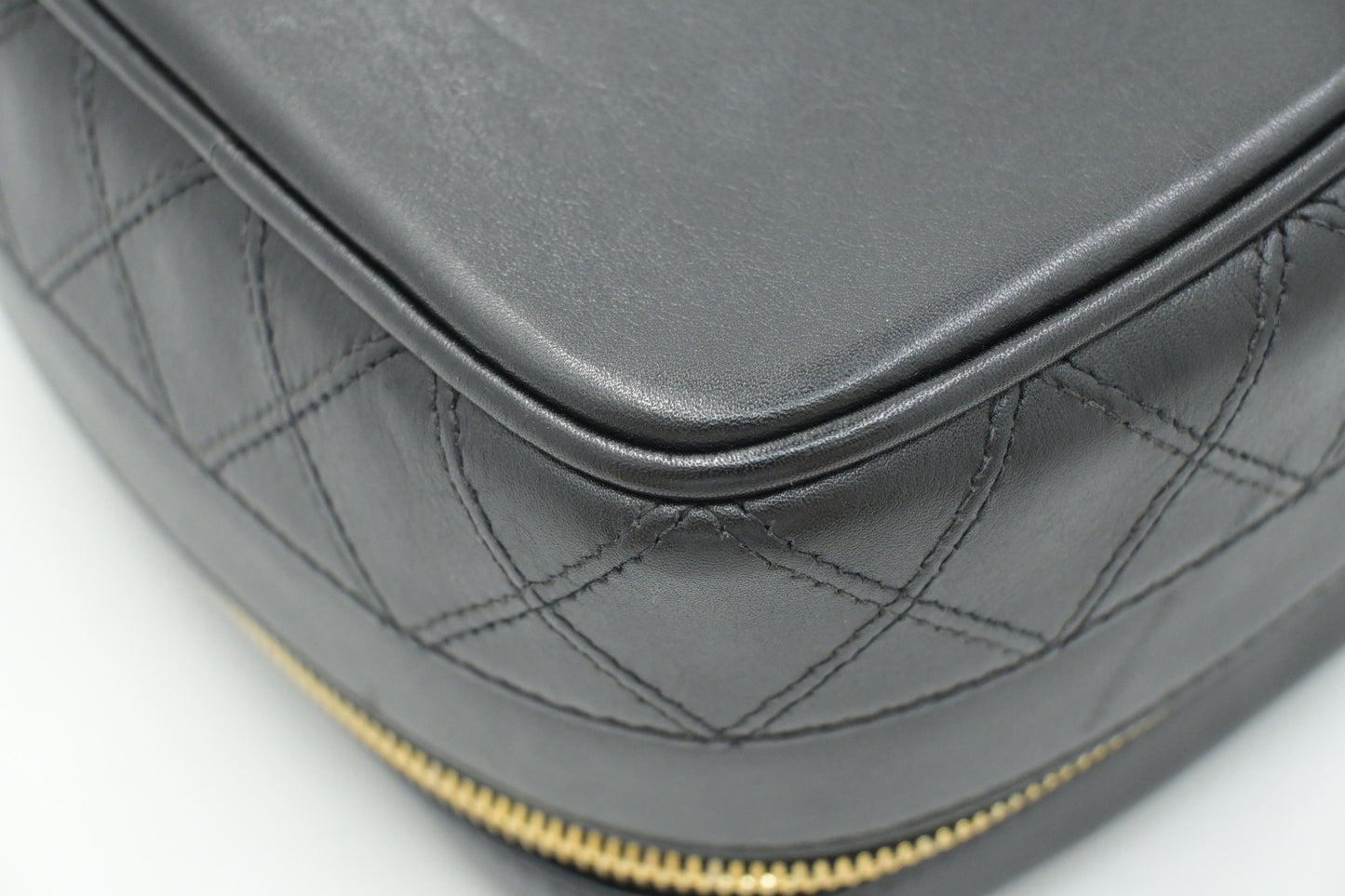 Chanel Vanity Pouch in Black Leather