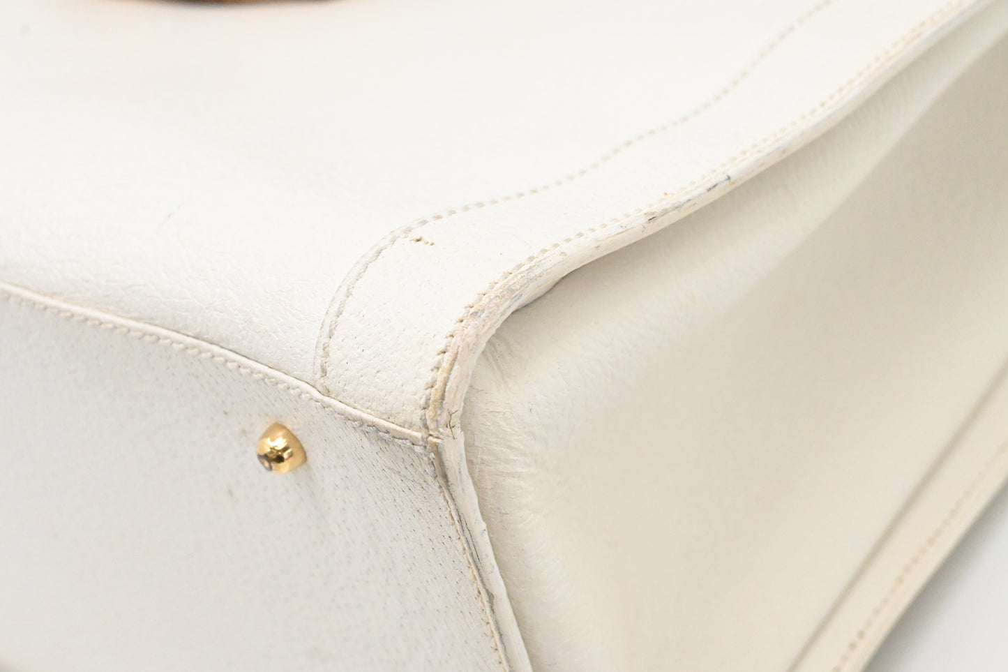 Gucci Large Diana in White Leather