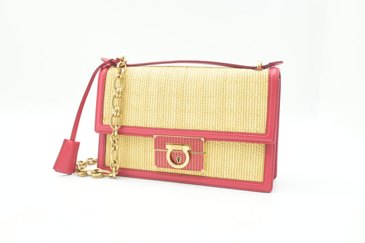 Ferragamo Shoulder Bag in Raffia and Red Leather