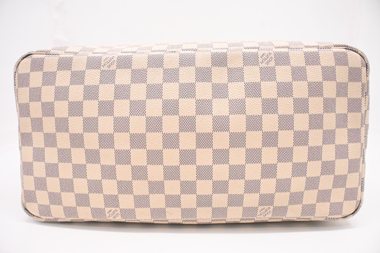 Louis Vuitton Neverfull GM in Damier Azur Canvas