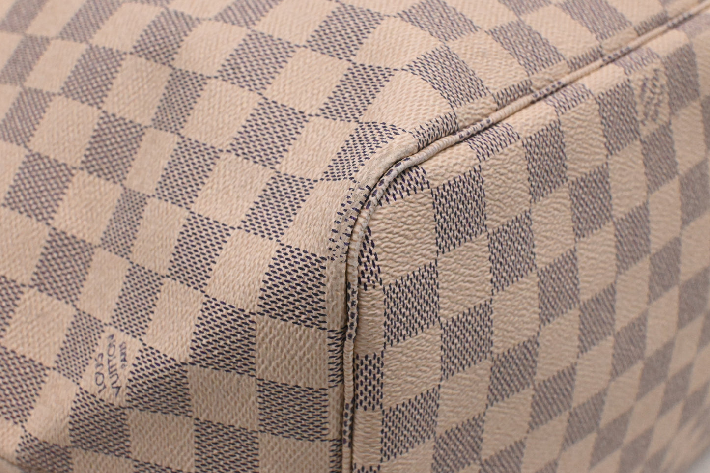 Louis Vuitton Neverfull GM in Damier Azur Canvas