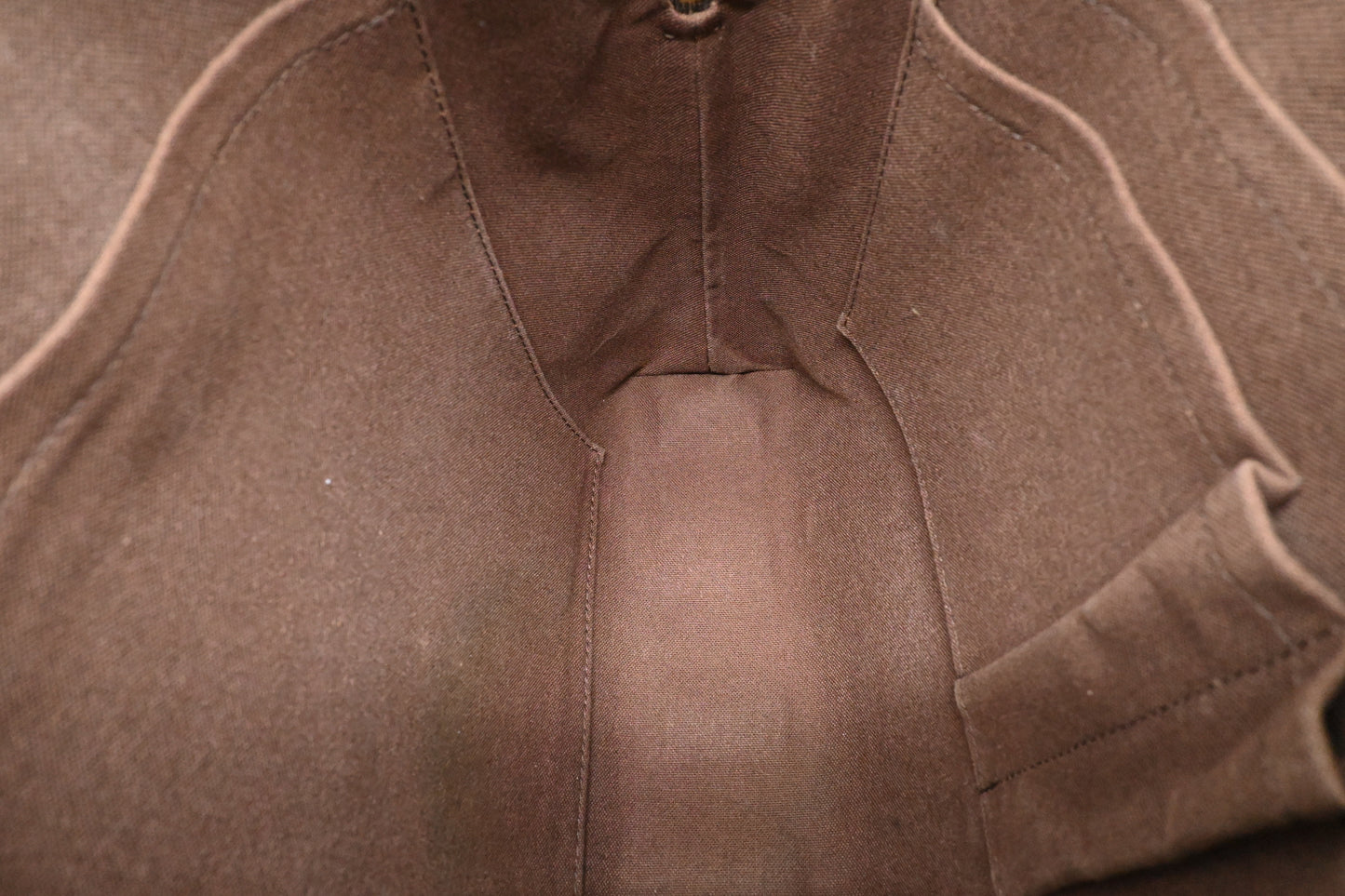 Louis Vuitton Porte Document Jour in Damier Ebene Canvas