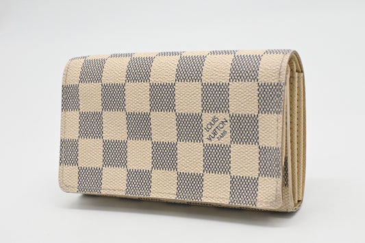 Louis Vuitton Tresor Wallet in Damier Azur Canvas