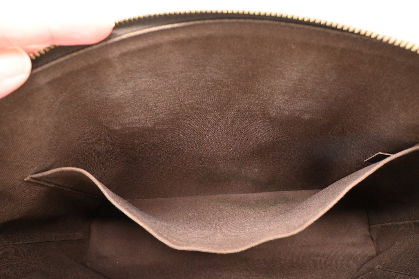 Louis Vuitton Porte Document Jour in Damier Ebene Canvas