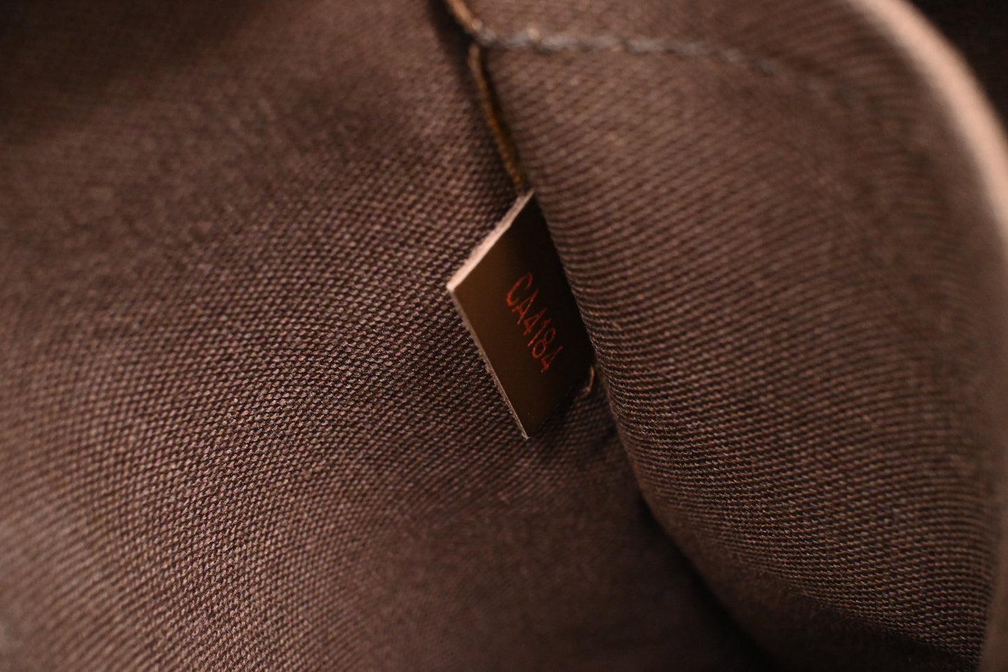 Louis Vuitton Porte Document Jour in Damier Ebene Canvas