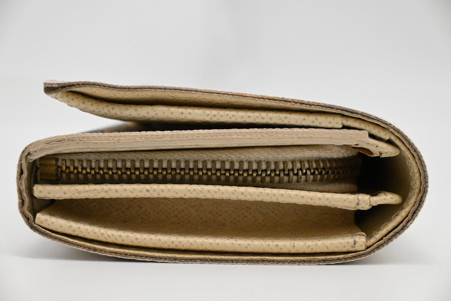 Louis Vuitton Tresor Wallet in Damier Azur Canvas