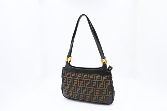 Fendi Shoulder Bag in Zucca Canvas