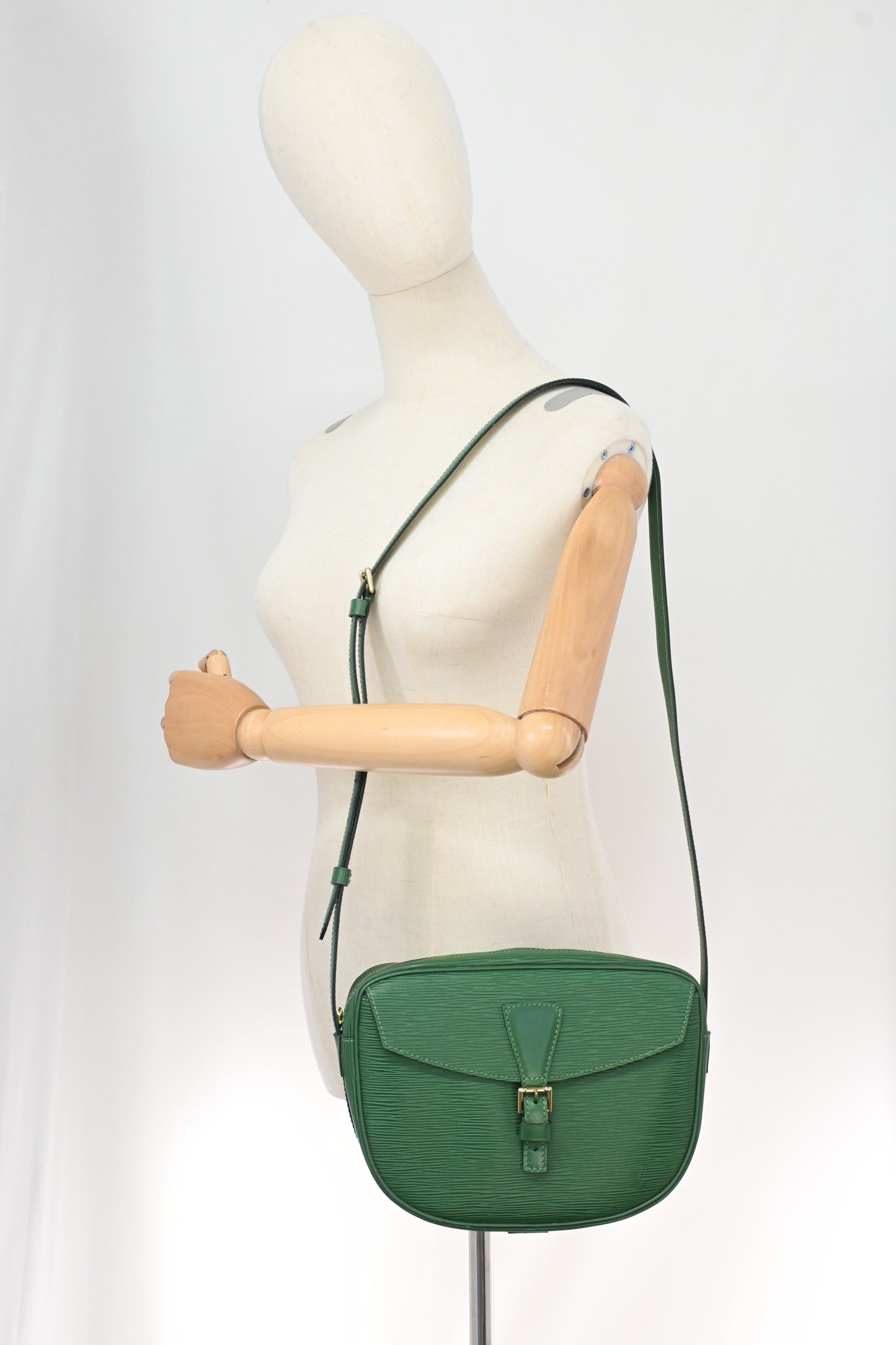 Louis Vuitton Jeune Fille in Green Epi Leather