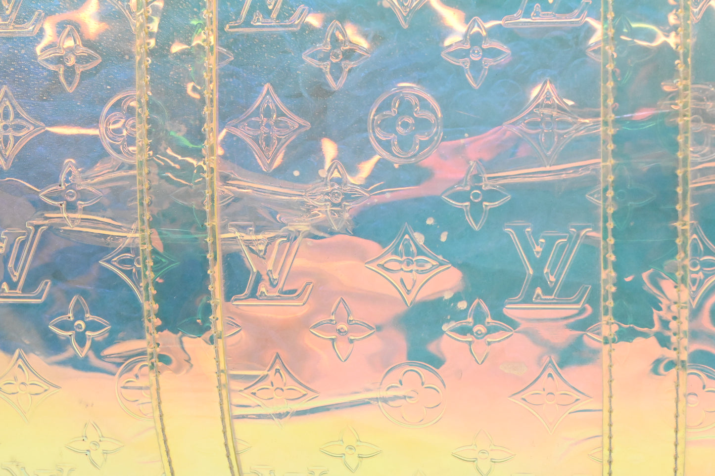 Louis Vuitton Keepall 50 in Prism PVC