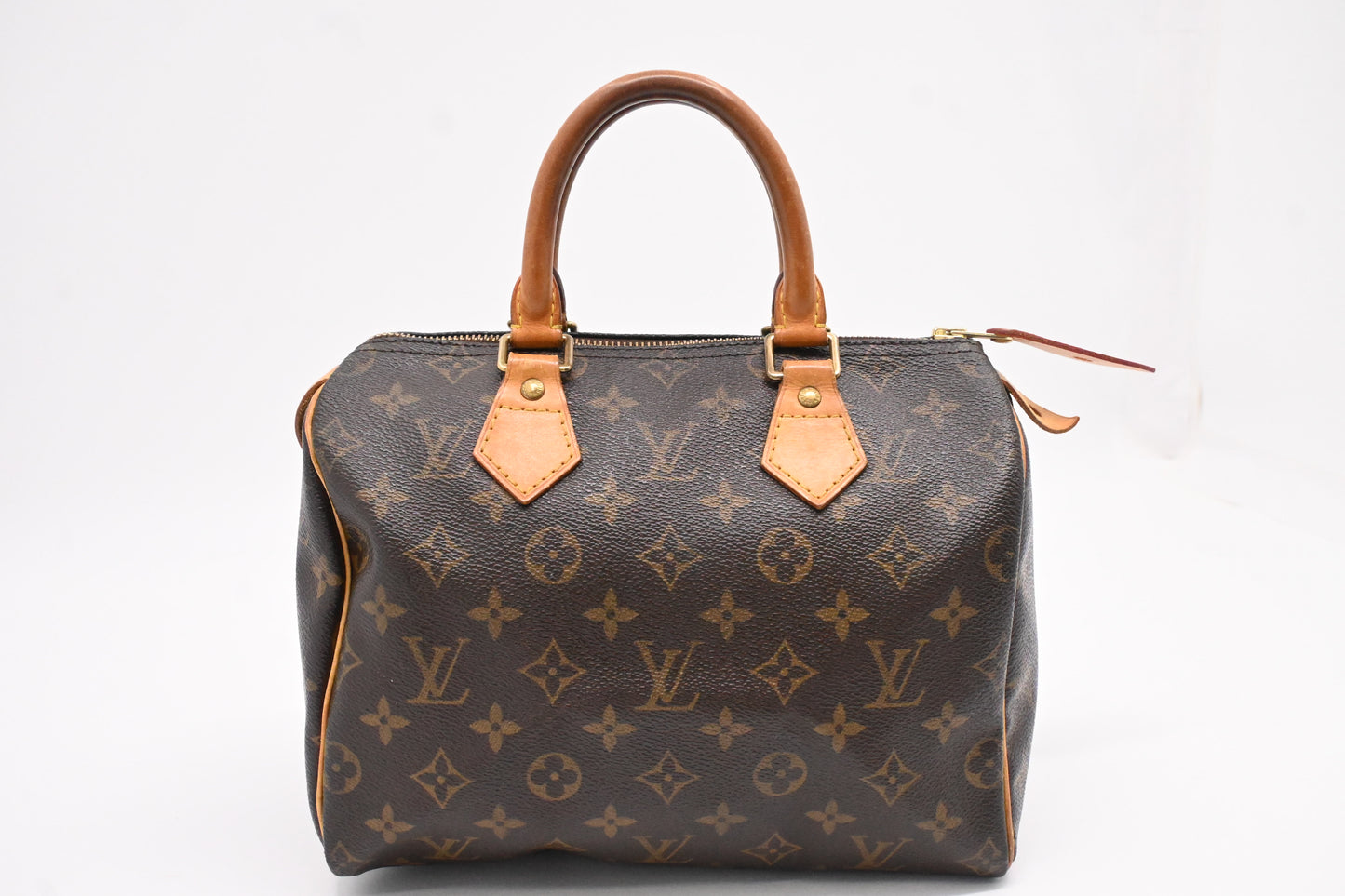 Louis Vuitton Speedy 25 in Monogram Canvas