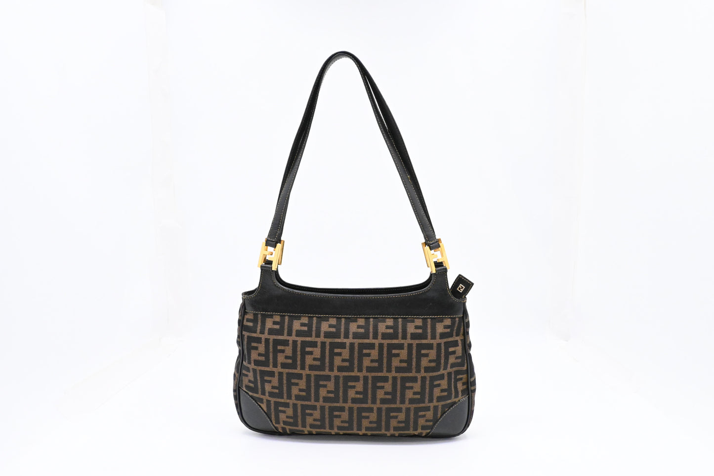 Fendi Shoulder Bag in Zucca Canvas