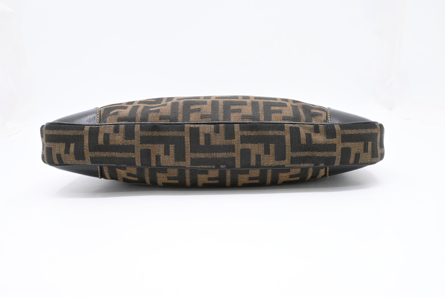 Fendi Shoulder Bag in Zucca Canvas