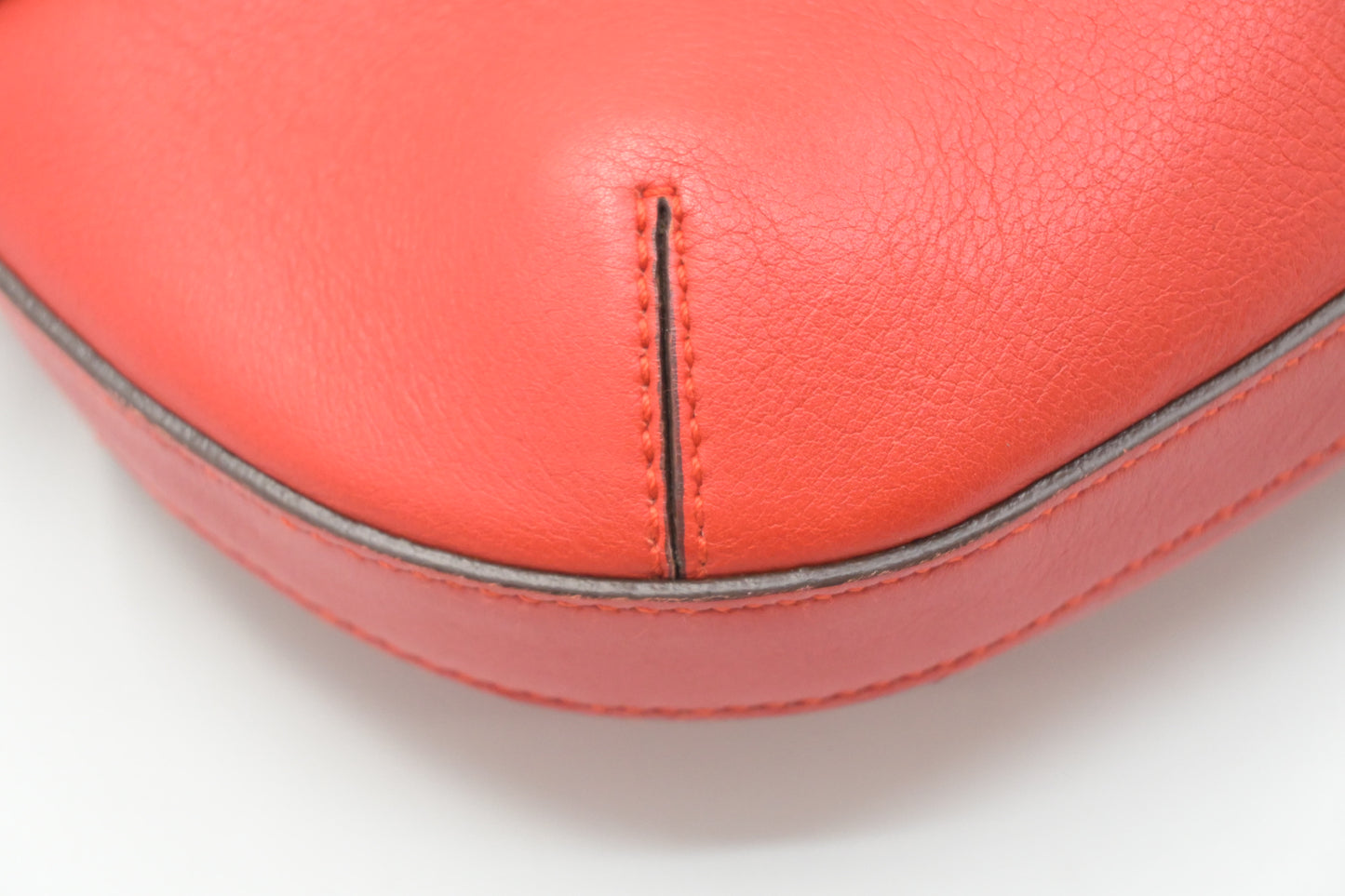 Ferragamo Shoulder Bag in Red Leather