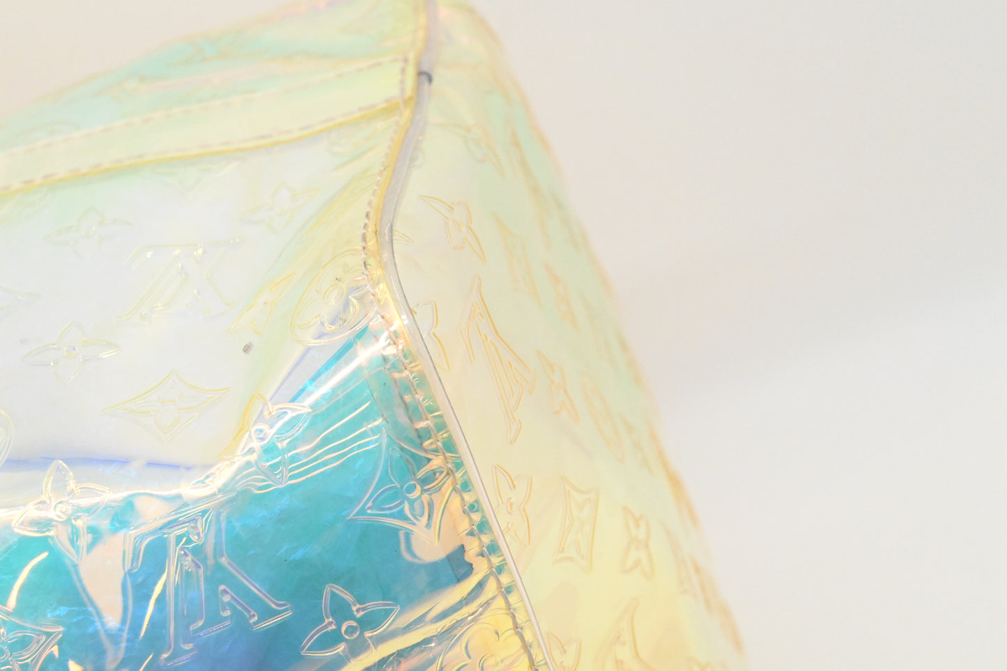 Louis Vuitton Keepall 50 in Prism PVC