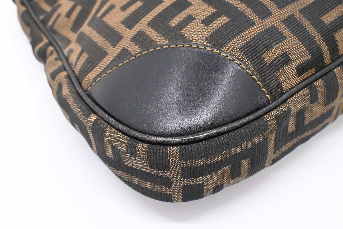 Fendi Shoulder Bag in Zucca Canvas