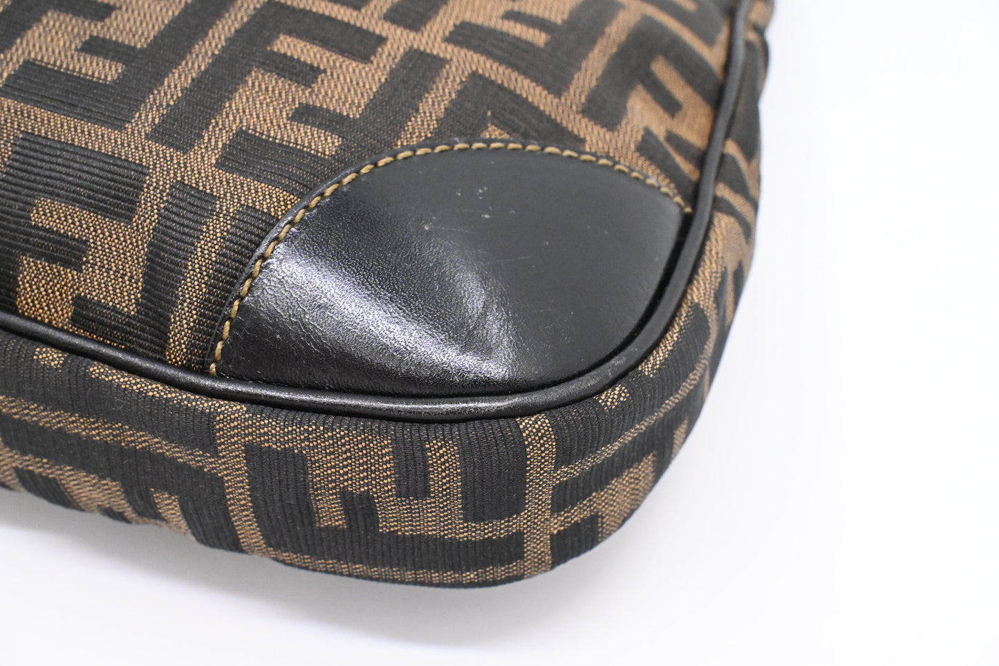Fendi Shoulder Bag in Zucca Canvas